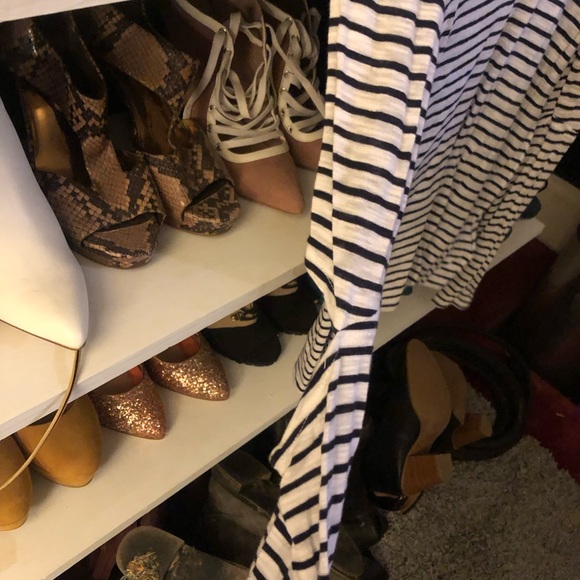 Express XS white and navy top - Picture 3 of 4